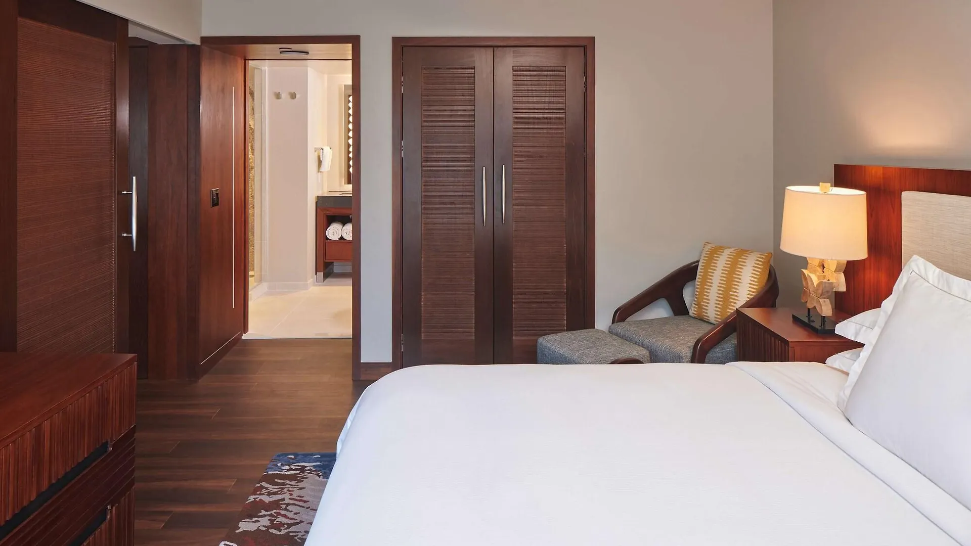 Hilton Grand Vacations Club Hokulani Waikiki Honolulu Hotel