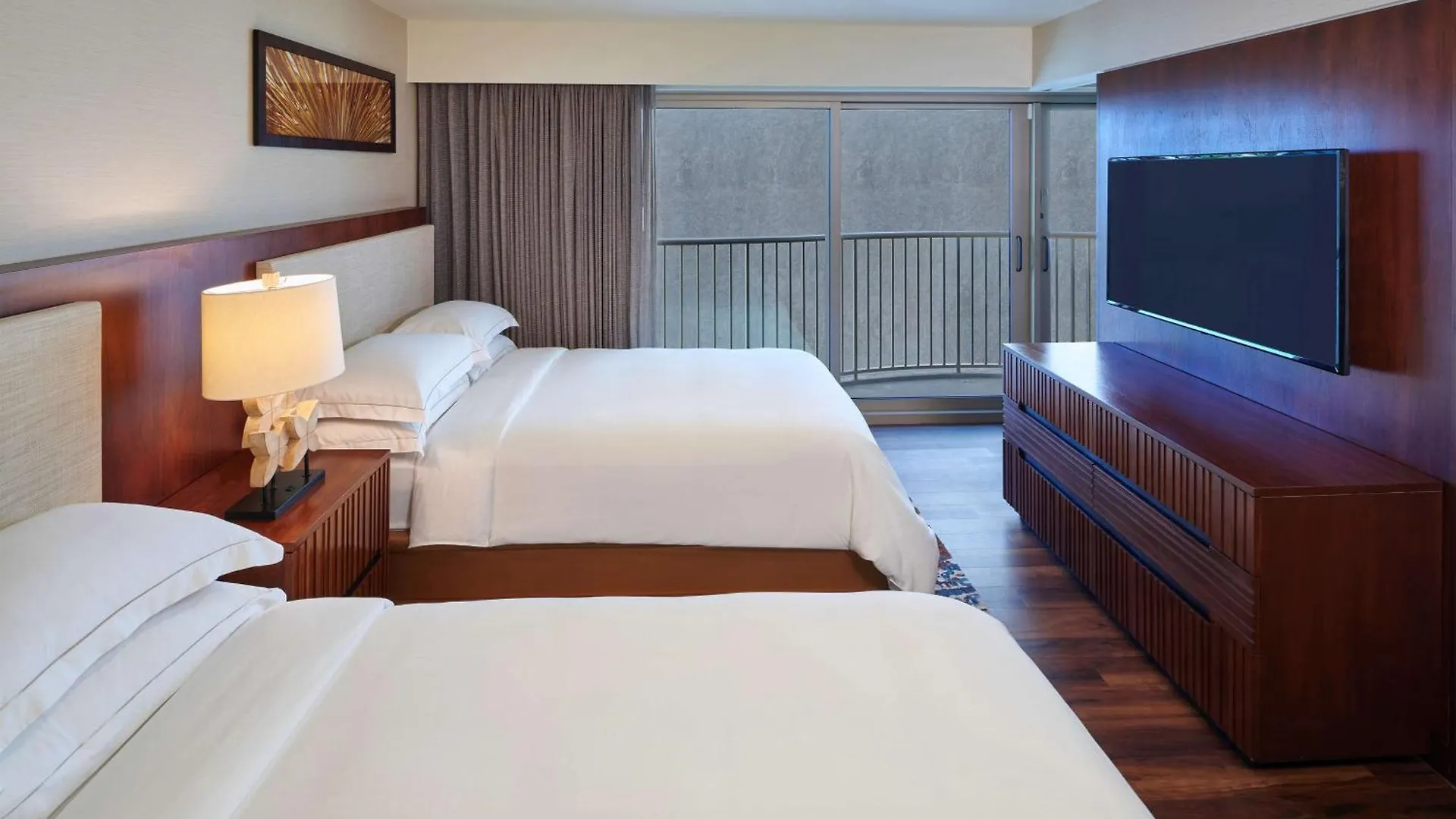 *** Resort Hilton Grand Vacations Club Hokulani Waikiki Honolulu Hotel United States